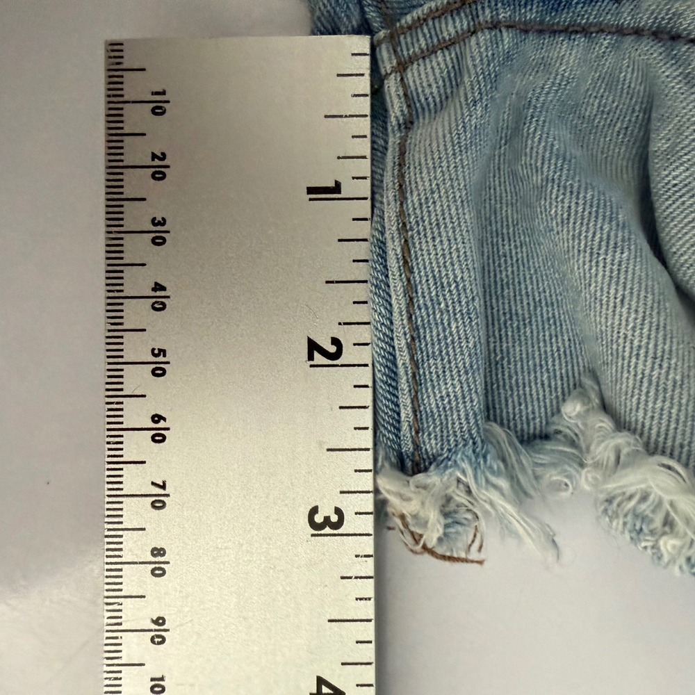 Free People Womens Light Wash Distressed Denim Cut Off Shorts Button Fly Size 27 - Picture 14 of 16